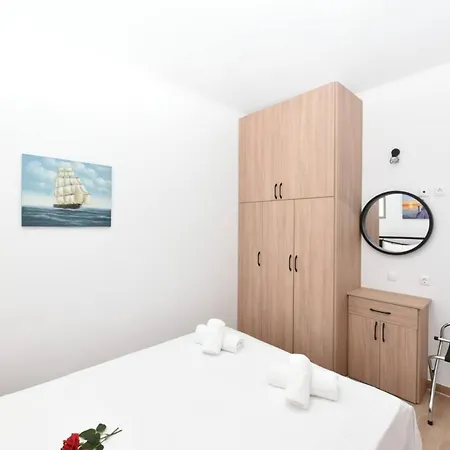Appartement A Comfy With Hot Tub *